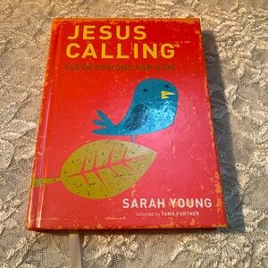 Jesus Calling: 365 Devotions book For Kids EUC Bible